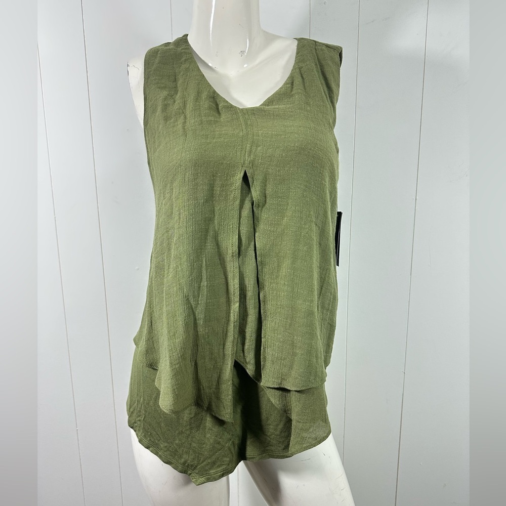 NWT AGB Womens Olive Green Sz M Sleeveless Layered Tank Top Rayon Blend